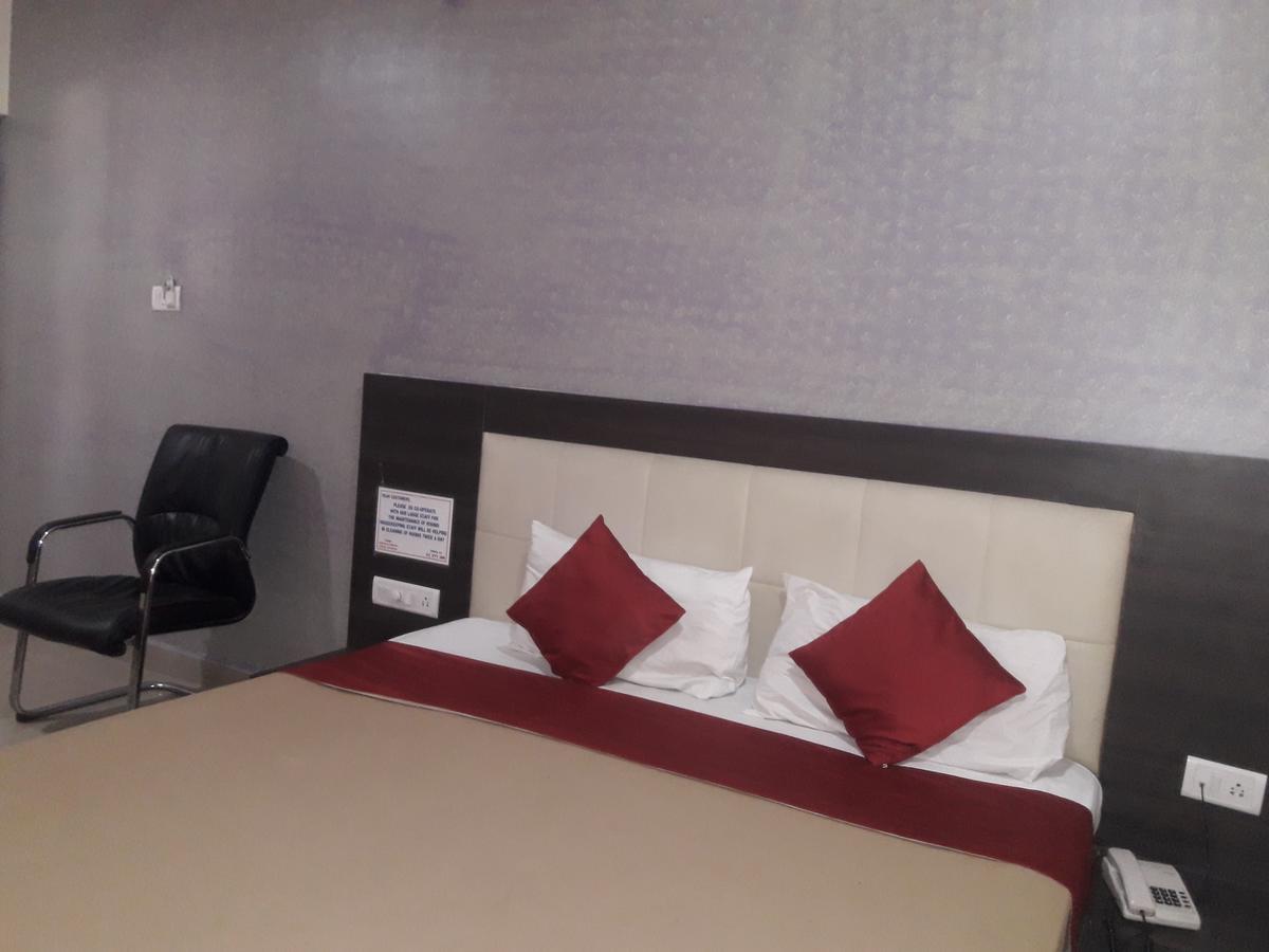 Vijaya Lakshmi Residency Hotell Bangalore Eksteriør bilde