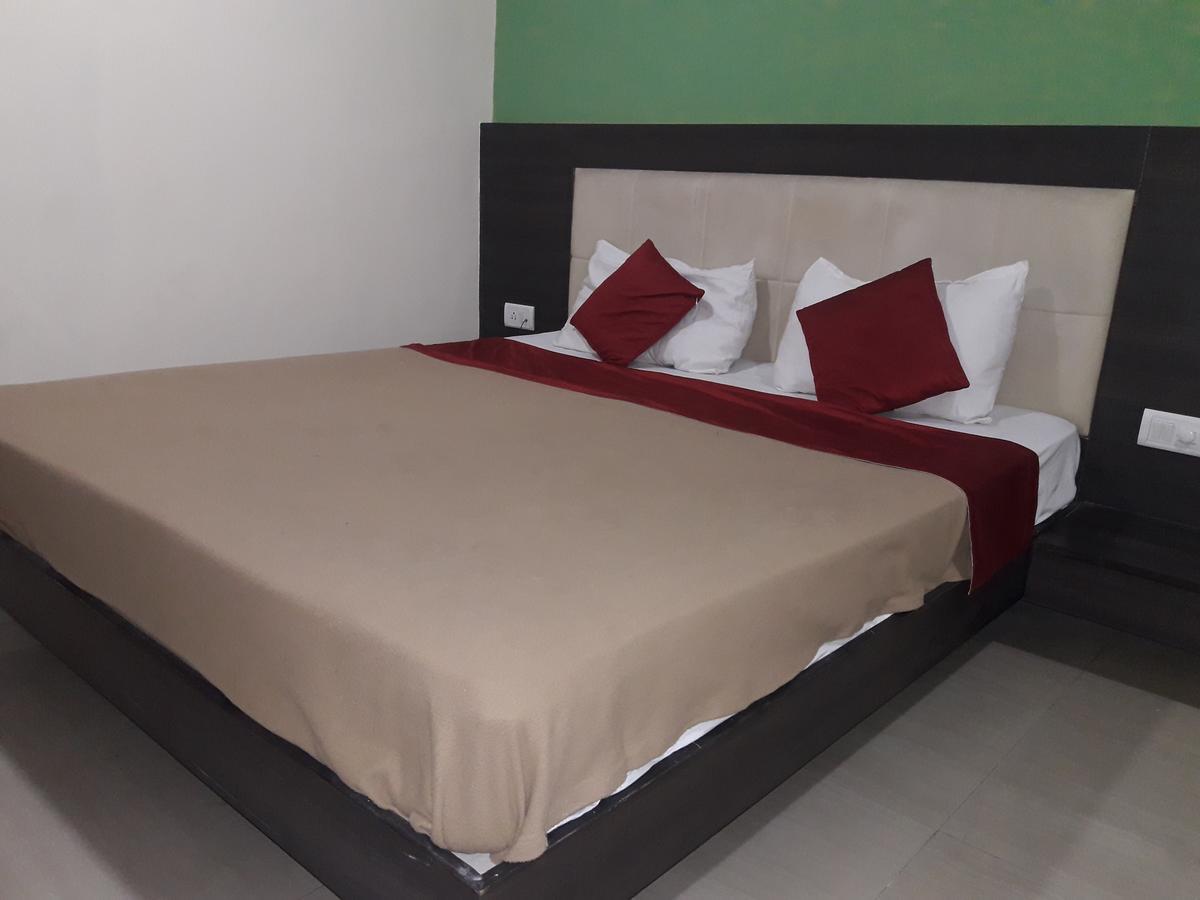Vijaya Lakshmi Residency Hotell Bangalore Eksteriør bilde