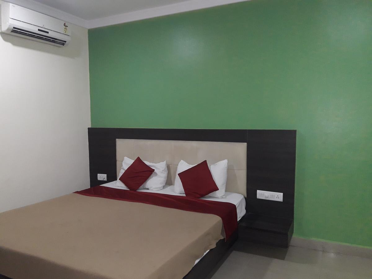 Vijaya Lakshmi Residency Hotell Bangalore Eksteriør bilde