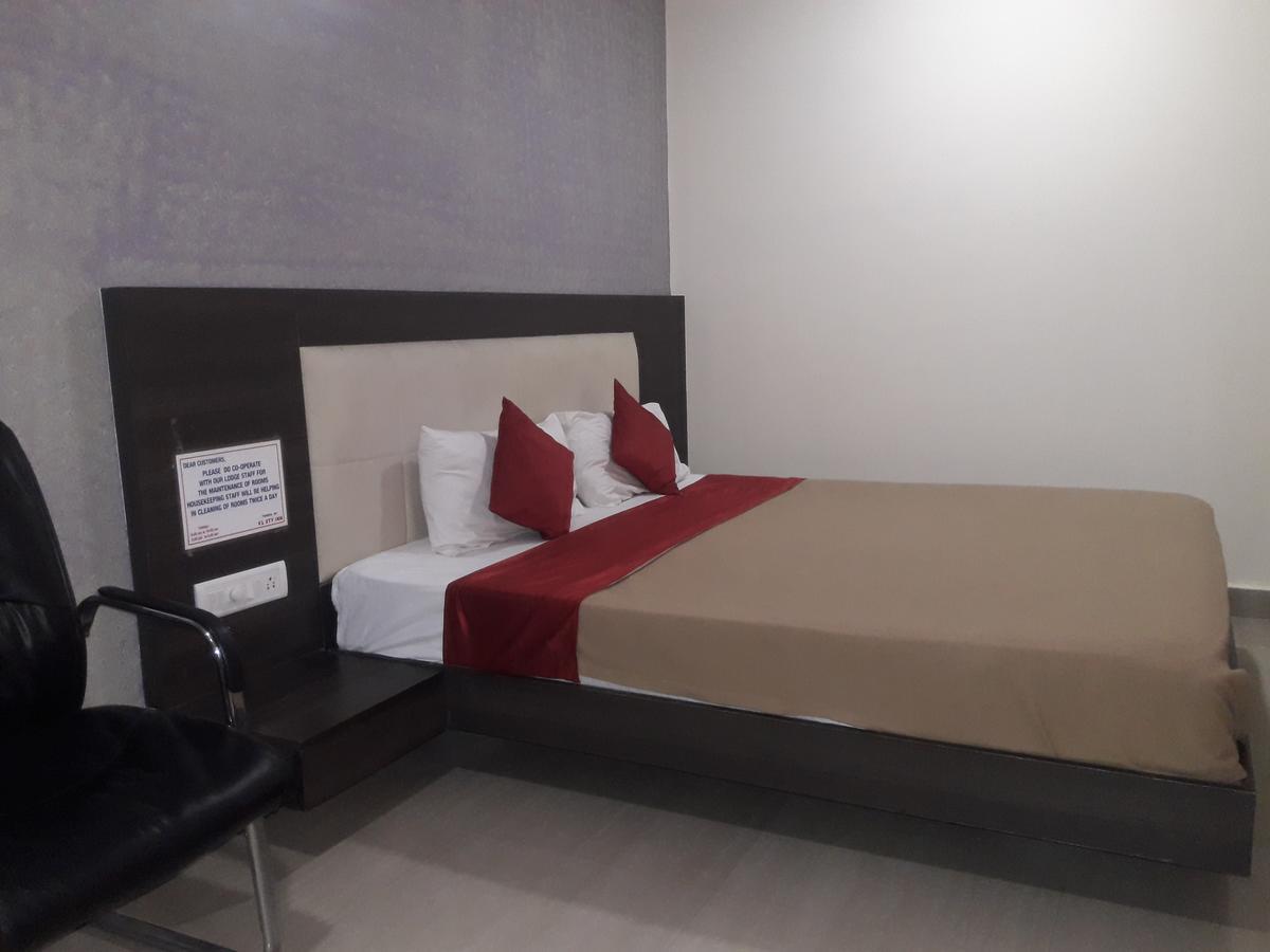 Vijaya Lakshmi Residency Hotell Bangalore Eksteriør bilde